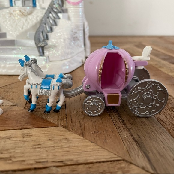 1996 polly pocket trend masters cinderella castle - Picture 4 of 6